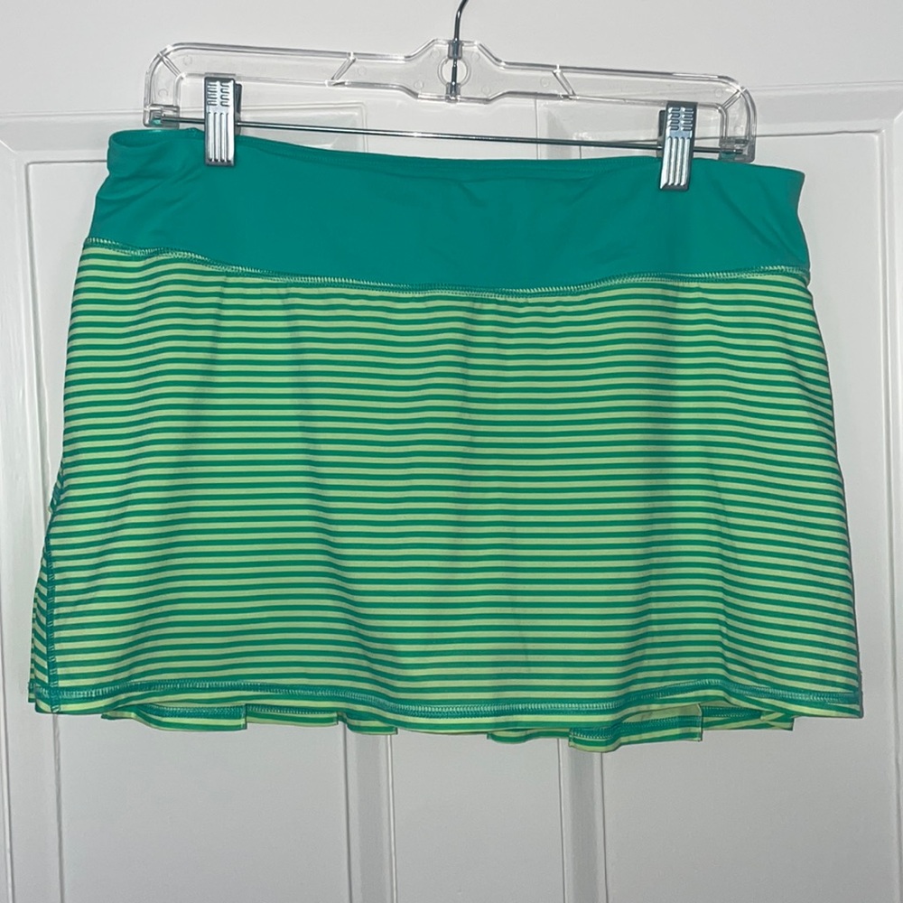 Bright lululemon athletic skirt - built in spandex